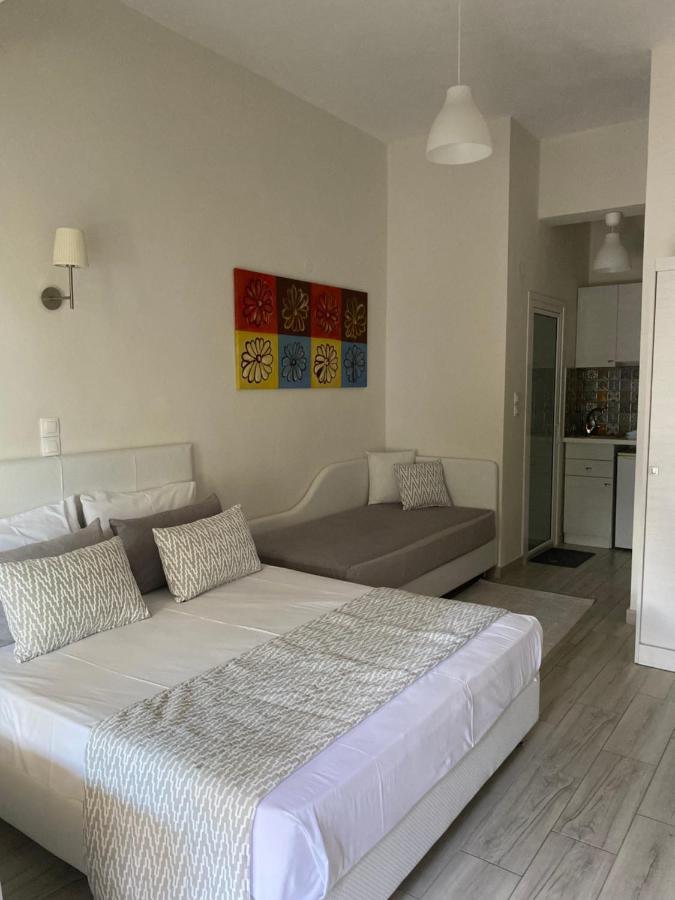 Ilion Luxury Studios Аспровалта Екстер'єр фото